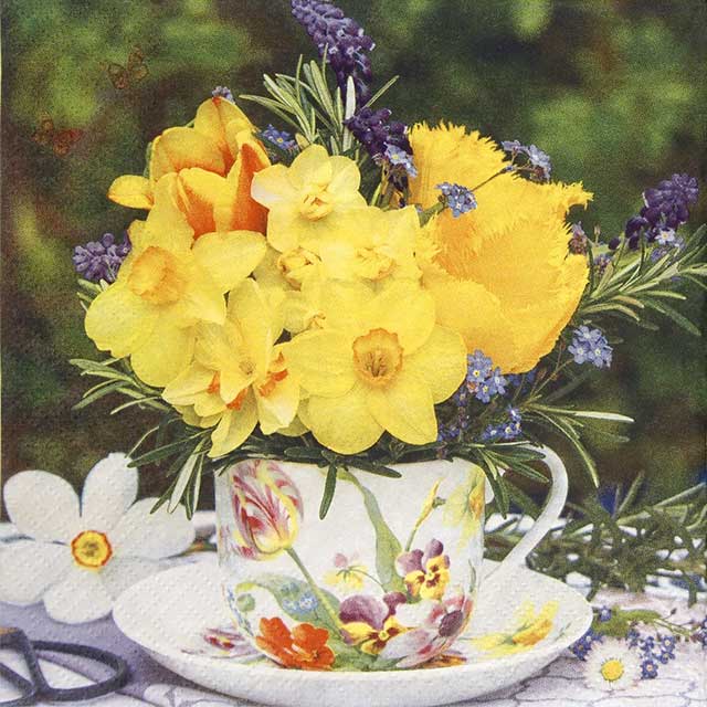 Paper Napkin Yellow Bouquet in Vintage Cup